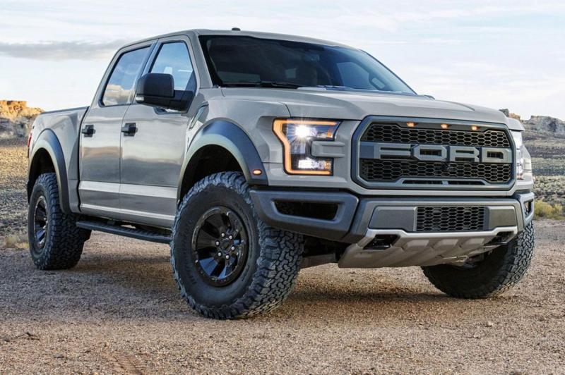 2017-ford-f-150-raptor-supercrew-front-side-view.jpg