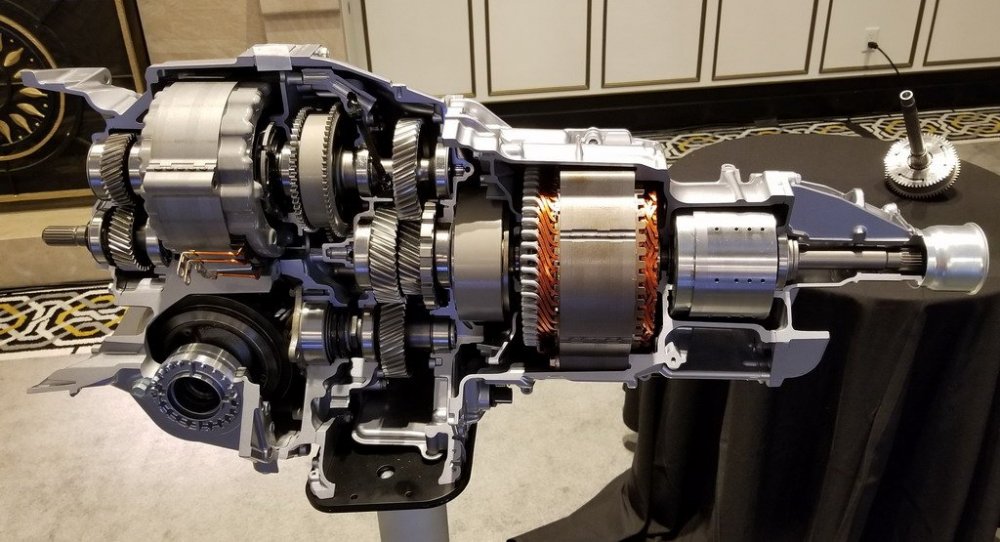 2019 Subaru Crosstrek PHEV-17 - eCVT Transmission Cutaway.jpg